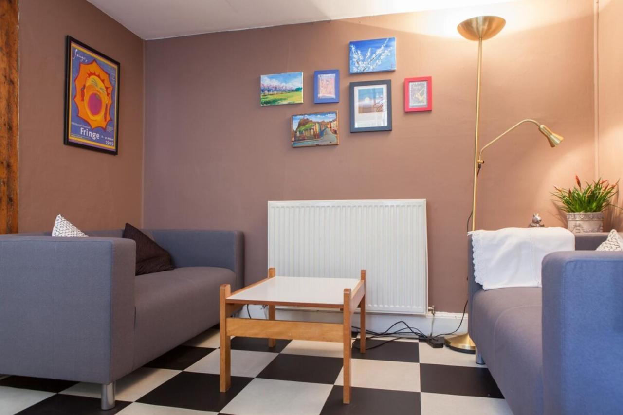 Amazing 4 Bedroom Apartment Just Off The Meadows Edinburgh Kültér fotó