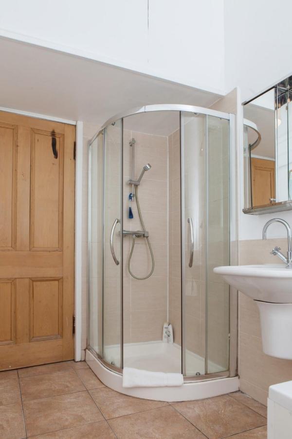Amazing 4 Bedroom Apartment Just Off The Meadows Edinburgh Kültér fotó
