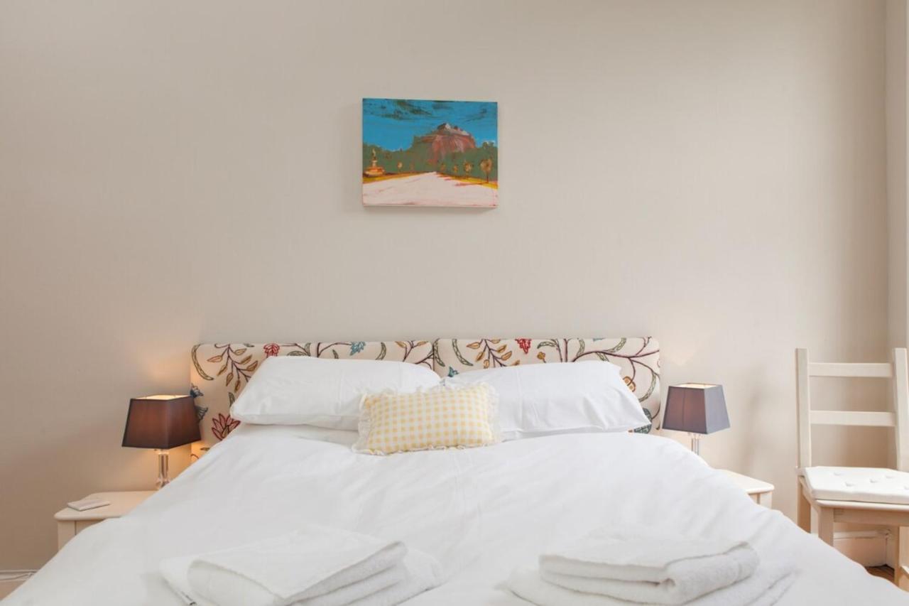 Amazing 4 Bedroom Apartment Just Off The Meadows Edinburgh Kültér fotó