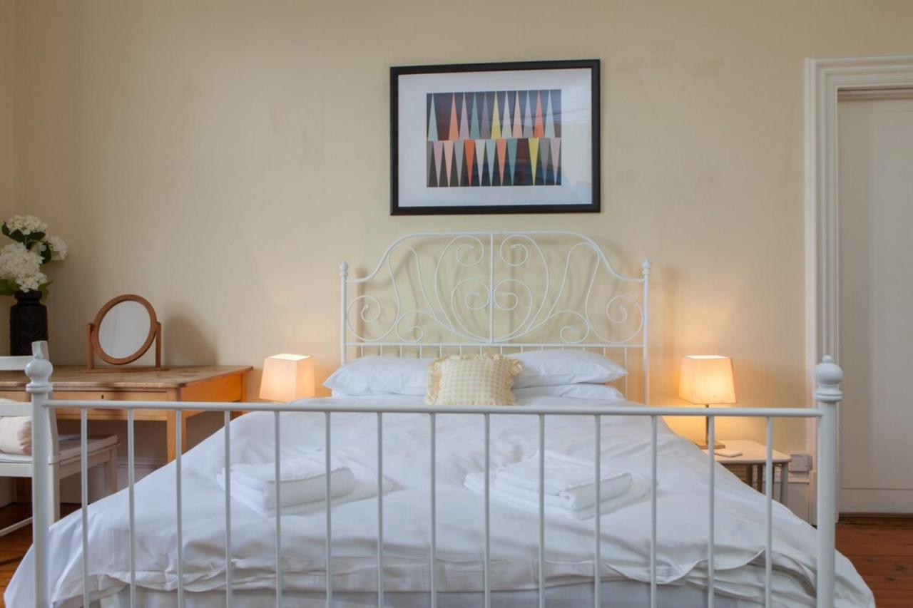 Amazing 4 Bedroom Apartment Just Off The Meadows Edinburgh Kültér fotó
